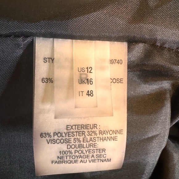 Ellie Tahari black blazer - size 12 - Picture 4 of 4